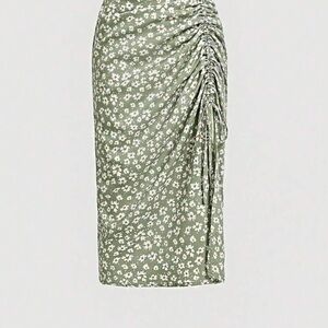 SHEIN Green and White Ruched Pencil Skirt